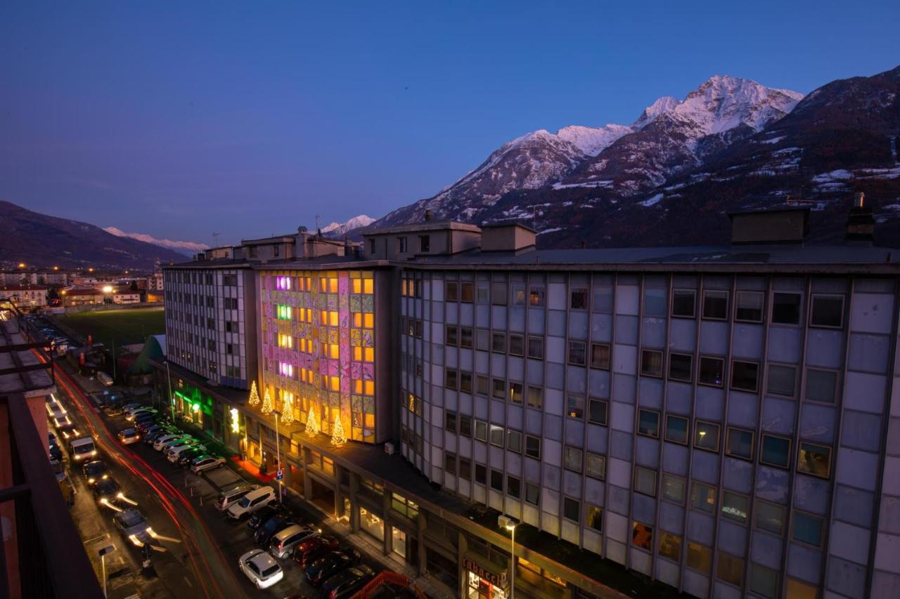 Omama Hotel Aosta Exterior foto